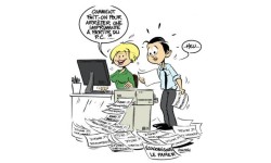 blonde et imprimante